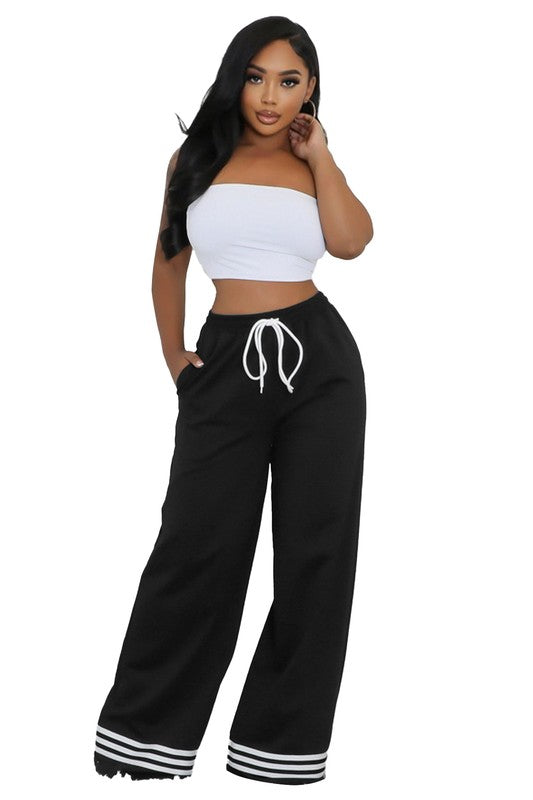 CLASSIC STRAIGHT LEG PANTS